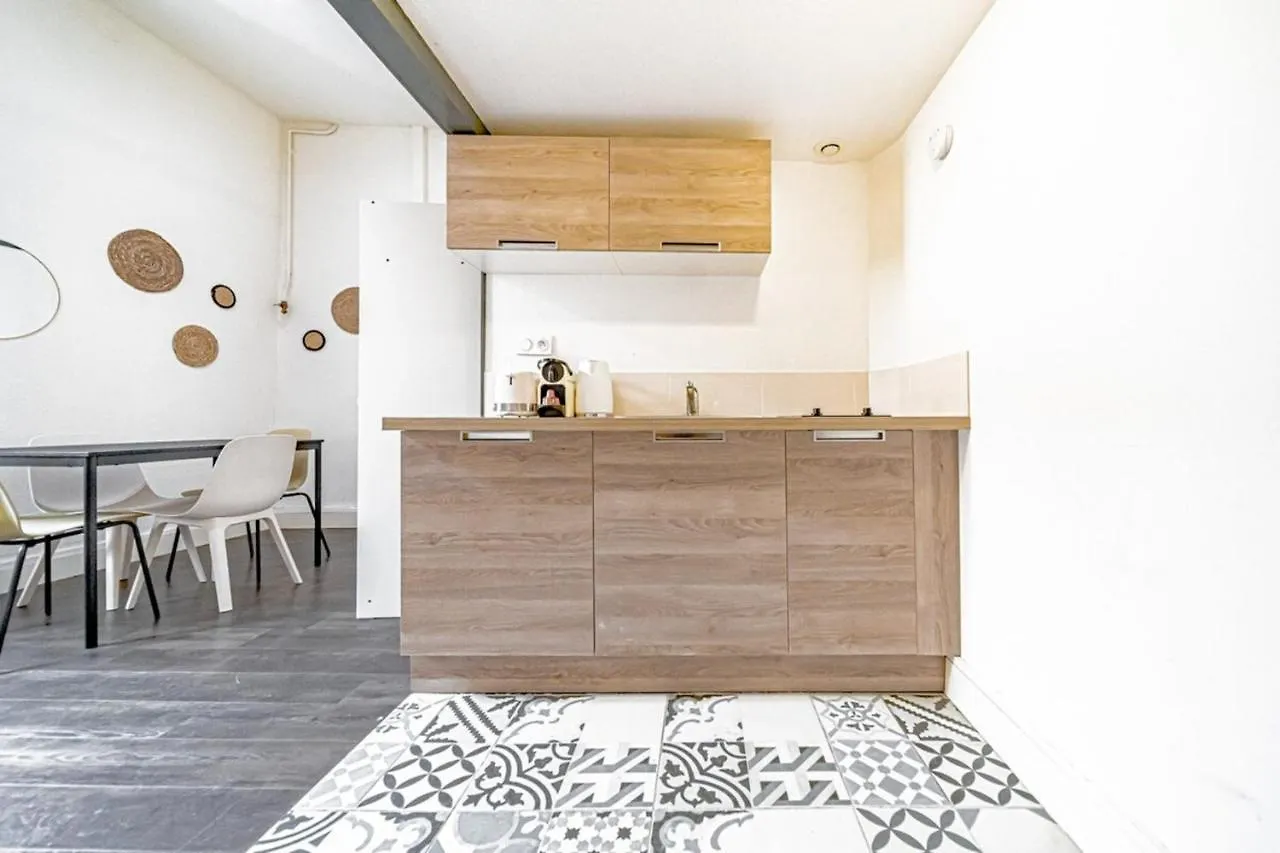 Studio Dumas-Charmant 2 Pers-Metro Valmy Apartment Lyon